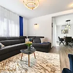 Crowonder Holiday House Helora With Swimming Pool - Crowonder Luxury Rent