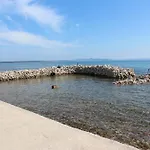 Apartments In Privlaka/Zadar Riviera 7943