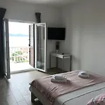 Apartmani Solis
