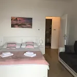 Apartmani Solis
