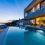 Luxury Villa K&J
