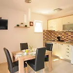 Apartments Villa Rea