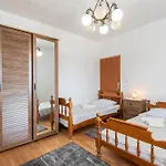 Ferienhaus Fuer 4 Personen Ca, 60 M Sup2 In Kuna Peljeska, Adriakueste Kroatien Kroatische Inseln