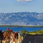 Apartments Village Nin