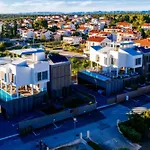 Dedaj Resort - Villa Almaro
