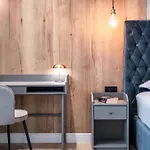 Luxury B.One Apartment