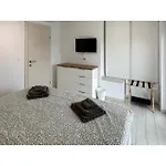 Awesome Apartment In Zaton