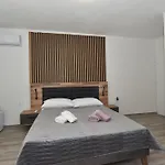 Sofia'S Studio & Room