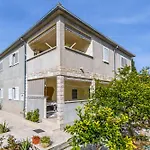 Apartment Slavica