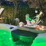 Villa Ivona With Swimming Pool And Jacuzzi