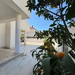 Spacious Chic Residence