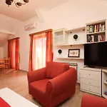Apartment Macan