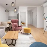 Apartment Mona - Dvosobni Stan