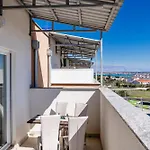 Apartment Village Nin