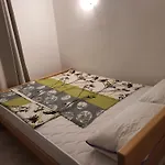 Room Varos