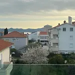 Lunula Residence