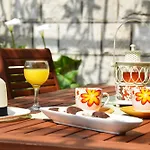 Apartments By The Sea - Villa Ana