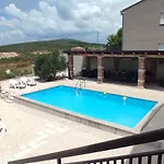 Apartma Aja