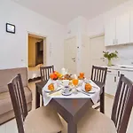 4B Apartments