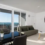 Sunshine Bay