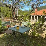 Brna Three-Room Apartment Near The Beach-Zen