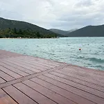 Villa Luka Apartman Pavo