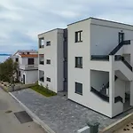 Apartmani Cicak