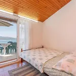 Stunning Apartment In Sv, Petar With Wifi