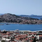 Rooms Anela With Large Common Tarrace And Beautiful Sea View