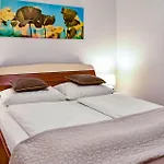 Nice Home In Smokovic With Wifi