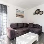 Holiday Home With Swimming Pool Villa Camellia