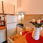 Demass Apartment - Cozy, Free Parking And Wifi