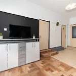 Jimis Apartmani