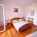 Apartments Dubravica - Two Bedroom Apartment With A Sea View
