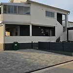 Apartmani Mimi Vir