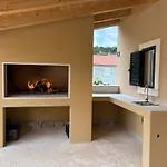 Villa Lali - Modern Villa Near The Sea In Lukoran