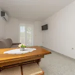 Stunning Apartment In Sveti Filip I Jakov With Wifi