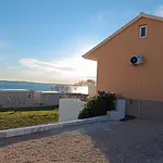 House Adriatic Blue Dream