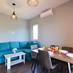 Luxury Apartments Sun Set - Two Bedroom Apartment With A Sea View