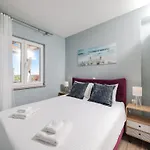 Luxury Apartments Sun Set - One-Room Apartment With Jacuzzi