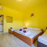 Lovely Apartment In Povljana With Wifi
