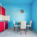 1 Bedroom Amazing Apartment In Povljana