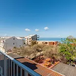 Gorgeous Apartment In Povljana With Wifi