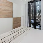 2 Bedroom Awesome Apartment In Nin