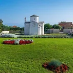 Apartments Mirko I Jela