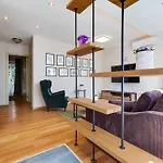 Villa Hedonia With Heated Pool, Diklo