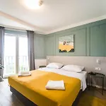 Hotel Plaza