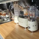 Salt And Sun Apartment
