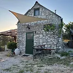 Mrdina House
