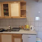 T & I Apartments